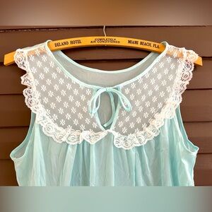 Vintage Nightgown Slip, Size XS-S